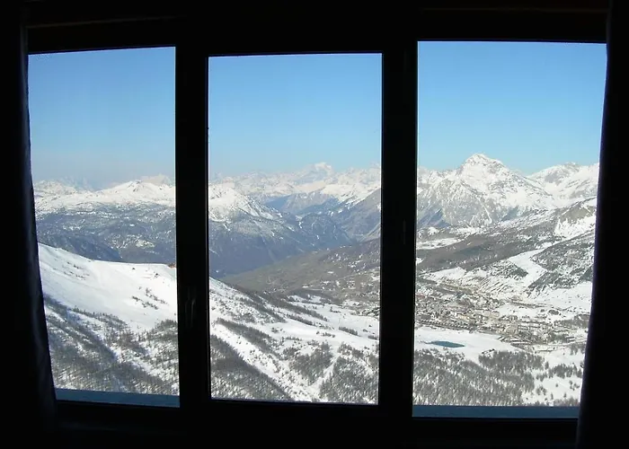 מלון Tana Della Volpe 3*