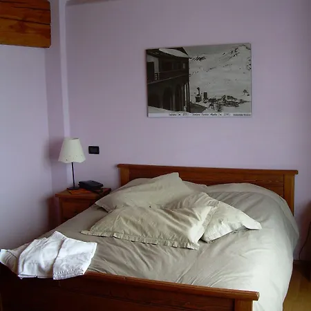 Tana Della Volpe Sestriere