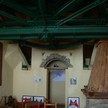 Tana Della Volpe Sestriere