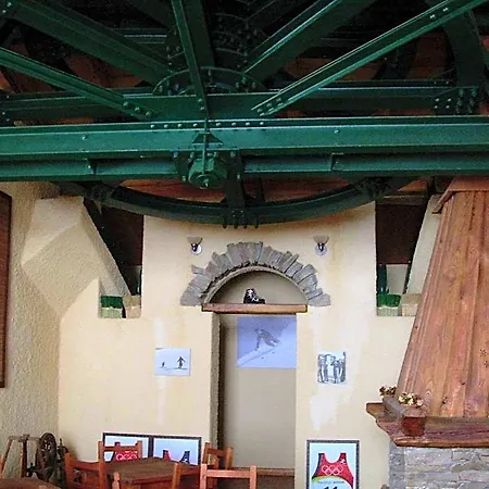 Tana Della Volpe 3* Sestriere