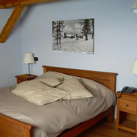 Tana Della Volpe Sestriere